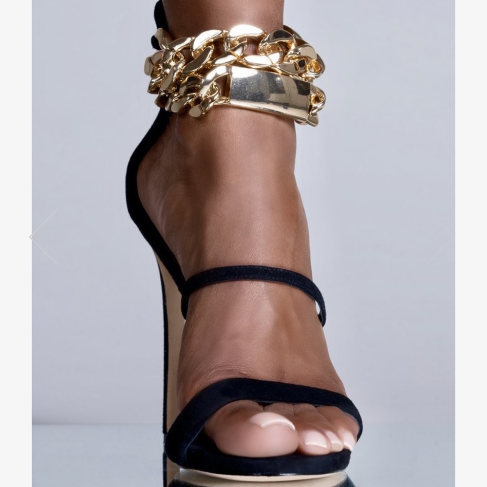 Aminah Abdul Jillil Heels